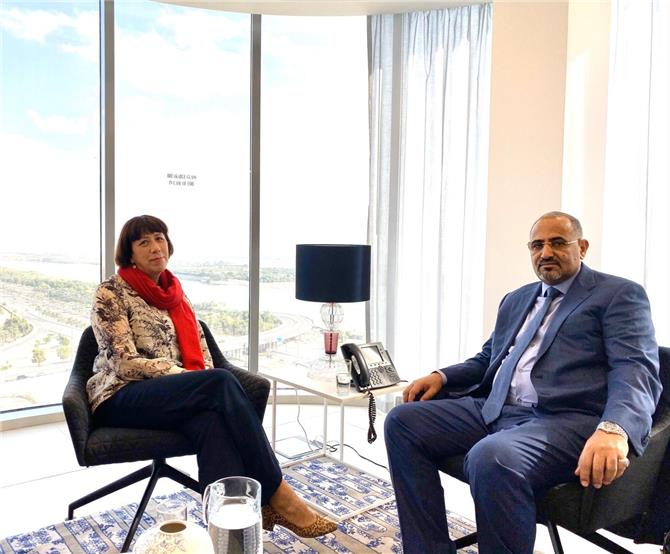 الزُبيدي يبحث مع سفيرة هولندا لدى اليمن التقدم الإيجابي نحو التسوية السياسية الشاملة