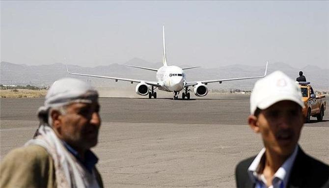 التحالف: مطار صنعاء قاعدة عسكرية لخبراء الحرس الثوري وحزب الله