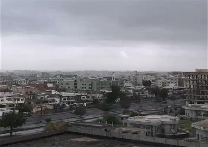 اليمن.. الأرصاد يتوقع أجواء باردة مع هطول أمطار بمعظم المحافظات
