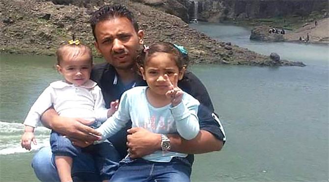 بينهم طفلتان.. وفاة أربعة أشخاص من أسرة واحدة غرقًا في البحر بعدن