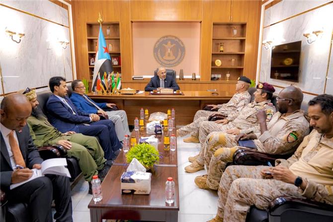 الزُبيدي يستقبل قائد قوات التحالف العربي في العاصمة عدن