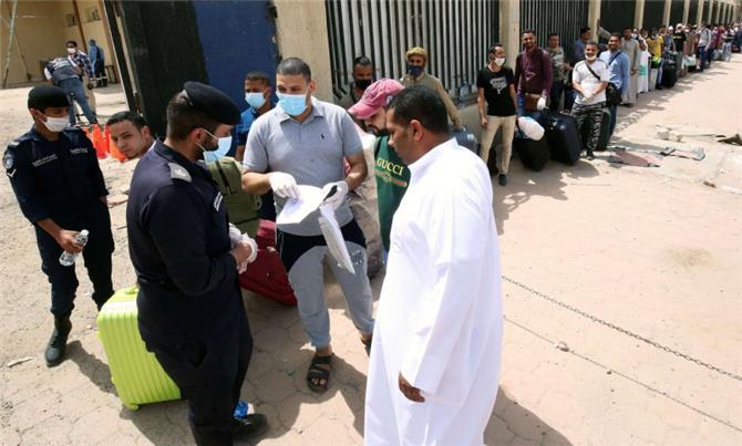 رفضت مساعي القاهرة إلى الحل: الكويت توقف استقدام العمالة من مصر