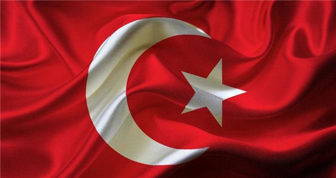 انتخاب النائب عن حزب العدالة والتنمية نعمان كورتولمش رئيسا للبرلمان التركي