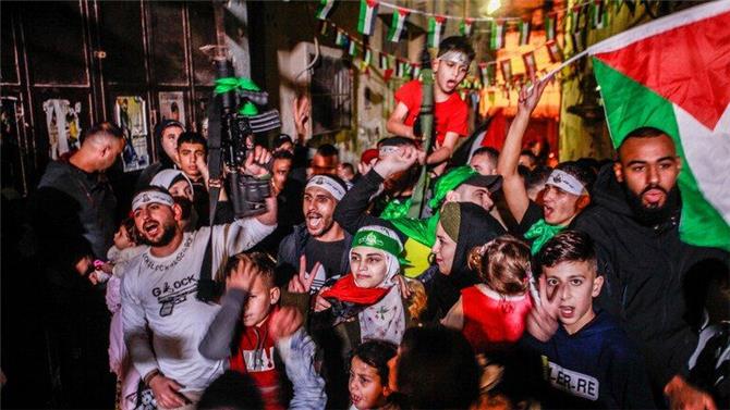 صحيفة عربية: ماذا عن تمديد الهدنة في غزة؟
