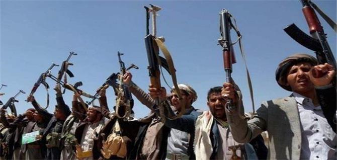 الحوثيون يتعهدون بمواصلة هجماتهم بعد إدراجهم على قوائم 