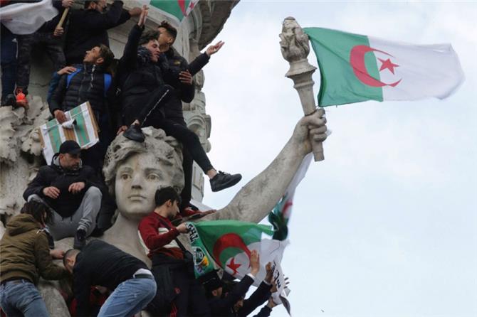 مؤتمر في الجزائر لاستقطاب الجالية الغاضبة من الإقصاء والتضييق