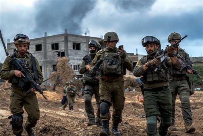 الجيش الإسرائيلي يعتقل 5 مواطنين من طولكرم
