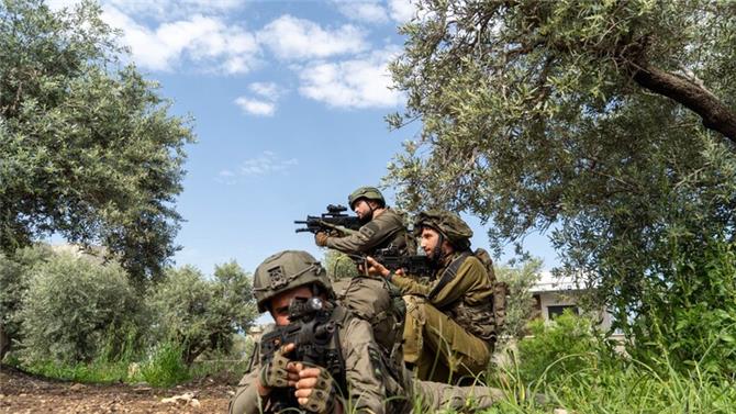 القوات الإسرائيلية تقتحم عدة مناطق في الضفة الغربية وتنفذ حملة اعتقالات