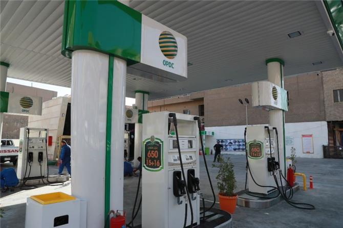 قرار الحكومة برفع أسعار البنزين سيدخل حيز التنفيذ بدءاً من يوم غد