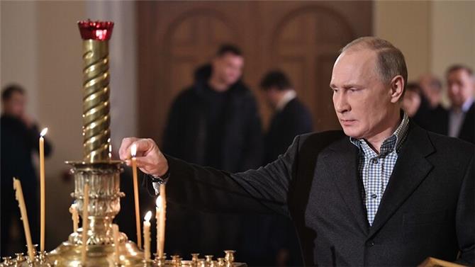 بوتين يهنئ المسيحيين الأرثوذكس بعيد الفصح