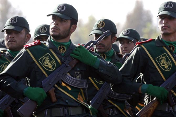 الحرس الثوري الإيراني تنين برؤوس متعددة