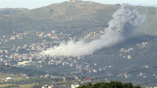 الإذاعة الإسرائيلية: اندلاع حرائق على طول الحدود مع لبنان